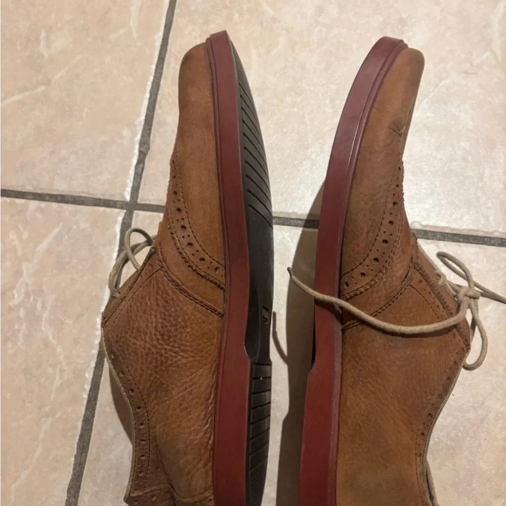 Polo Ralph Lauren leather good